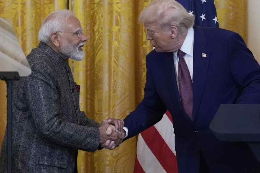 రష్యా- ఉక్రెయిన్ యుద్ధంపై భారత్ తటస్థంగా లేదు 