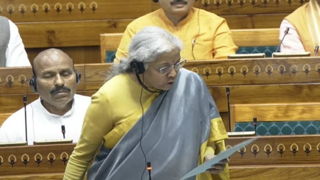 లోక్సభ ముందుకు కొత్త ఆదాయపు పన్ను బిల్లు లోక్సభ ముందుకు కొత్త ఆదాయపు పన్ను బిల్లు