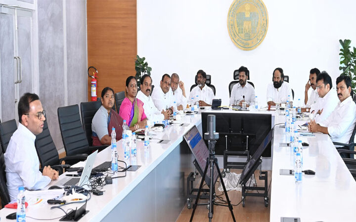 ఎమ్యెల్యేల తిరుగుబాటుపై రేవంత్ రెడ్డి కలవరం!