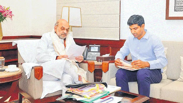 ఏపీలో జరిగిన భారీ మద్యం కుంభకోణంపై దర్యాప్తు 