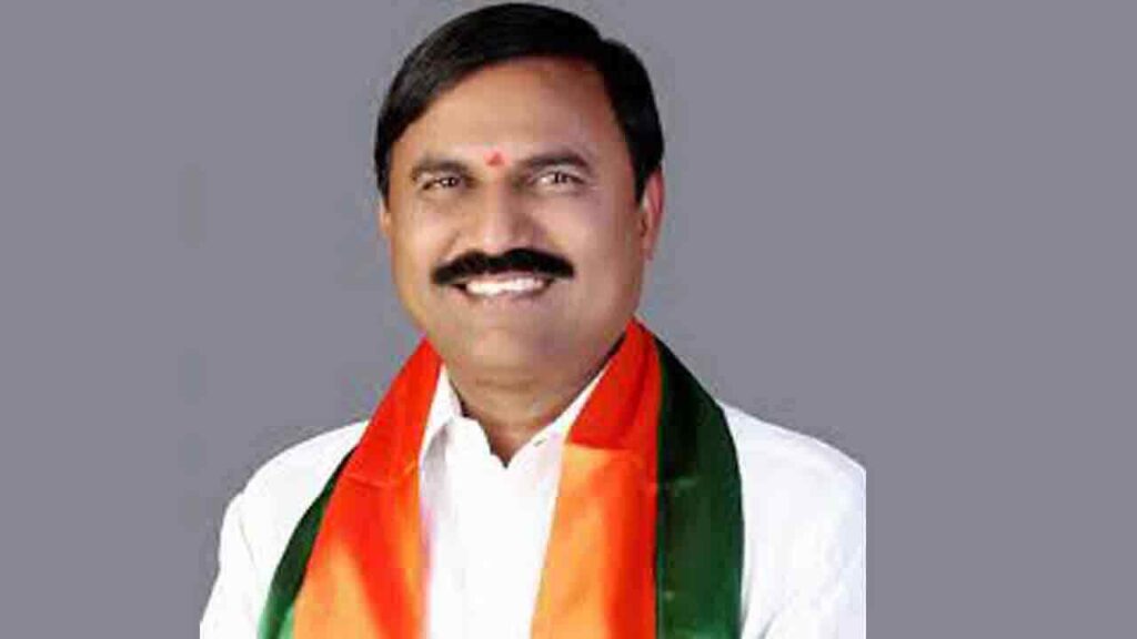 పట్టభద్రుల ఎమ్మెల్సీ పోరులో ఆధిక్యంలో బీజేపీ అభ్యర్థి