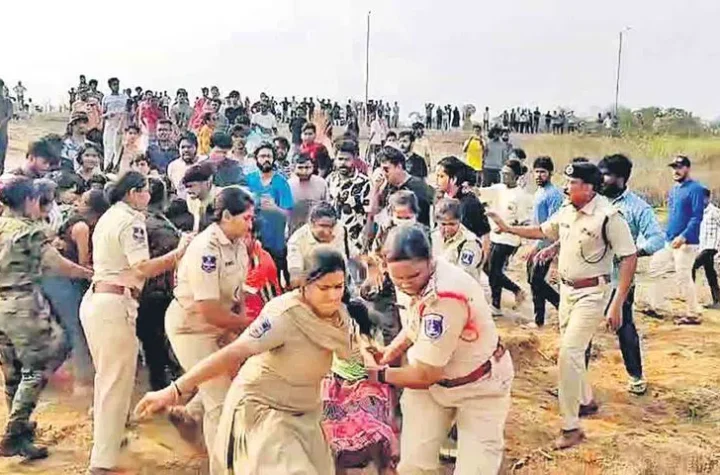 హెచ్‌సీయూలోకి బుల్డోజర్‌ తో విద్యార్ధులపై పోలీసుల దాడి