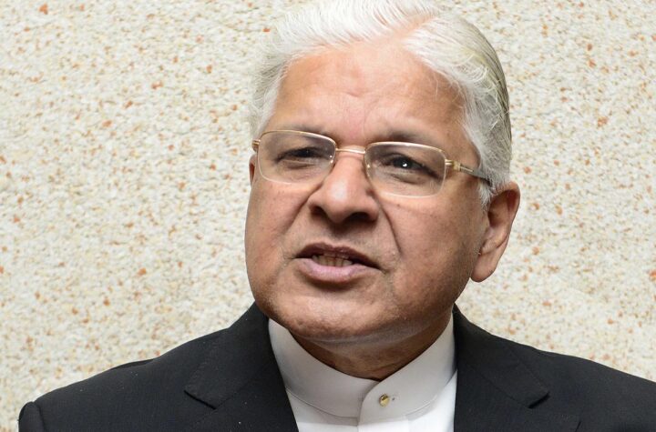 కొలీజియం వ్యవస్థను మార్చేందుకు ఇదే తరుణం