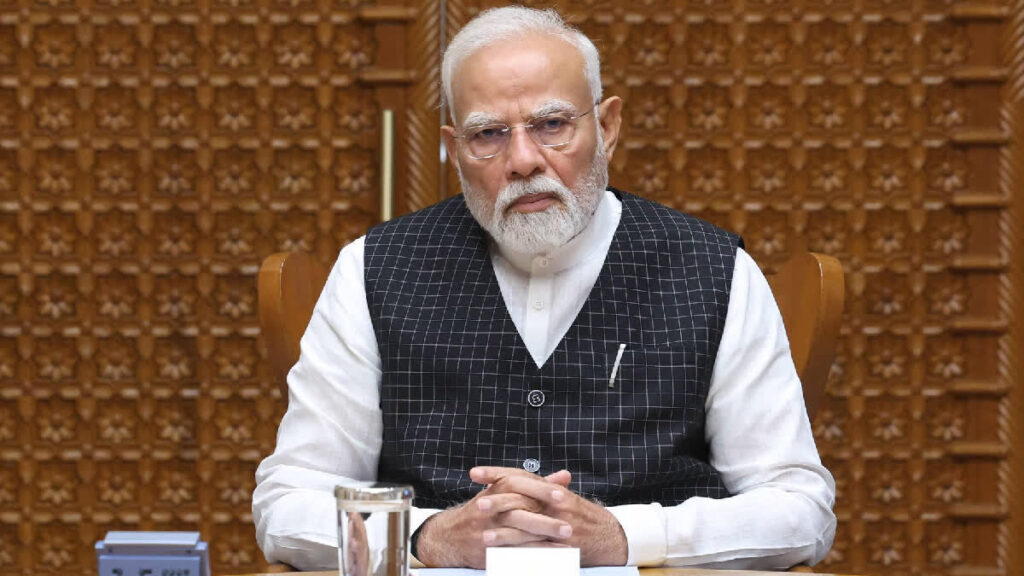 బ్రిటన్, మాల్దీవులలో ప్రధాని మోదీ పర్యటన బ్రిటన్, మాల్దీవులలో ప్రధాని మోదీ పర్యటన