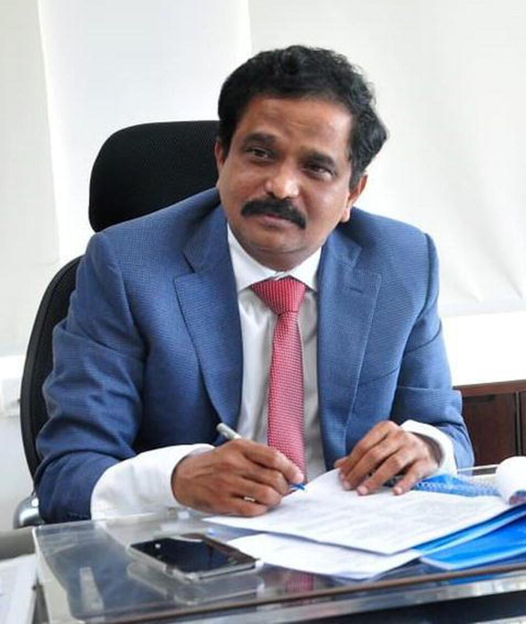 ముంబయి నటి వేధింపుల కేసులో ఐపీఎస్‌ పీఎస్ఆర్ అరెస్ట్