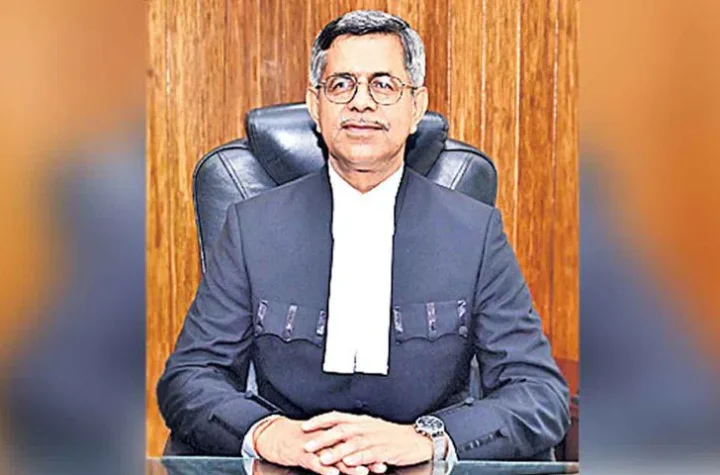 నాలుగు హైకోర్టుల ప్రధాన న్యాయమూర్తుల బదిలీకి సిఫార్సు