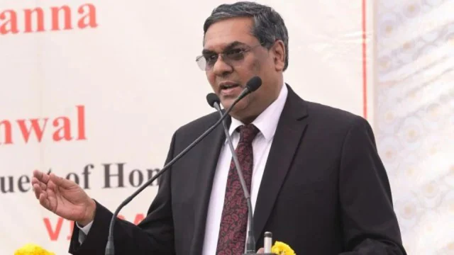 ఏ అధికారిక పదవి చేపట్టను 