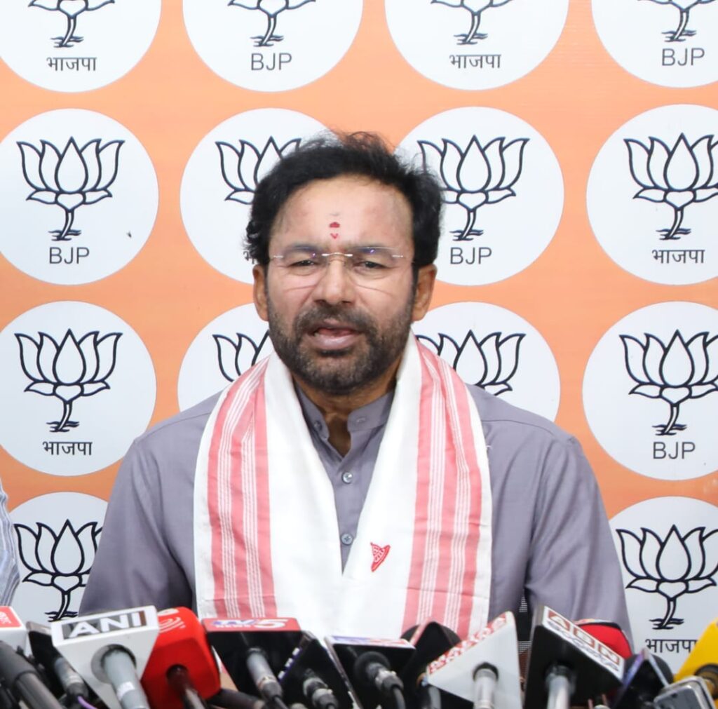 కవిత లేఖ దుమారం ఫ్యామిలీ డ్రామా కవిత లేఖ దుమారం ఫ్యామిలీ డ్రామా
