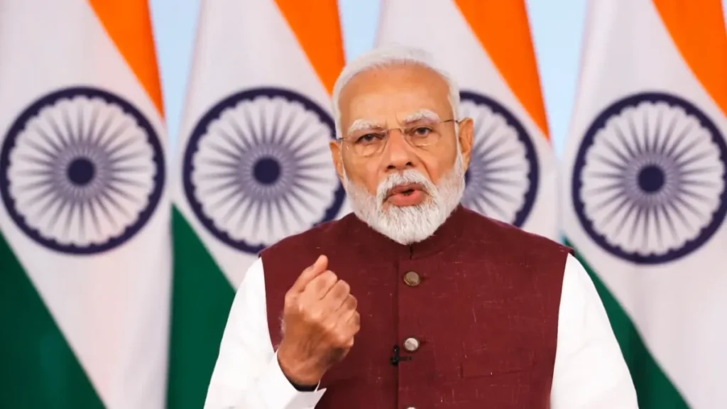 భద్రాచలం ఆదివాసి మహిళలపై ప్రధాని మోదీ ప్రశంసలు భద్రాచలం ఆదివాసి మహిళలపై ప్రధాని మోదీ ప్రశంసలు