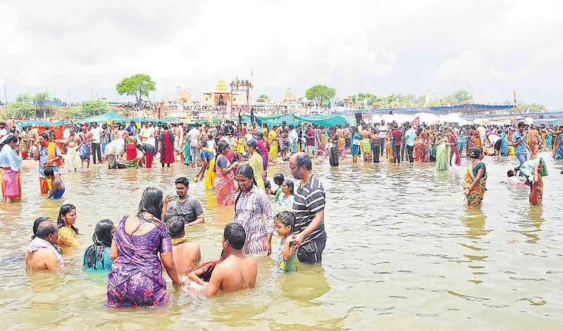 నేటితో స‌ర‌స్వ‌తి న‌ది పుష్క‌రాలు ముగింపు