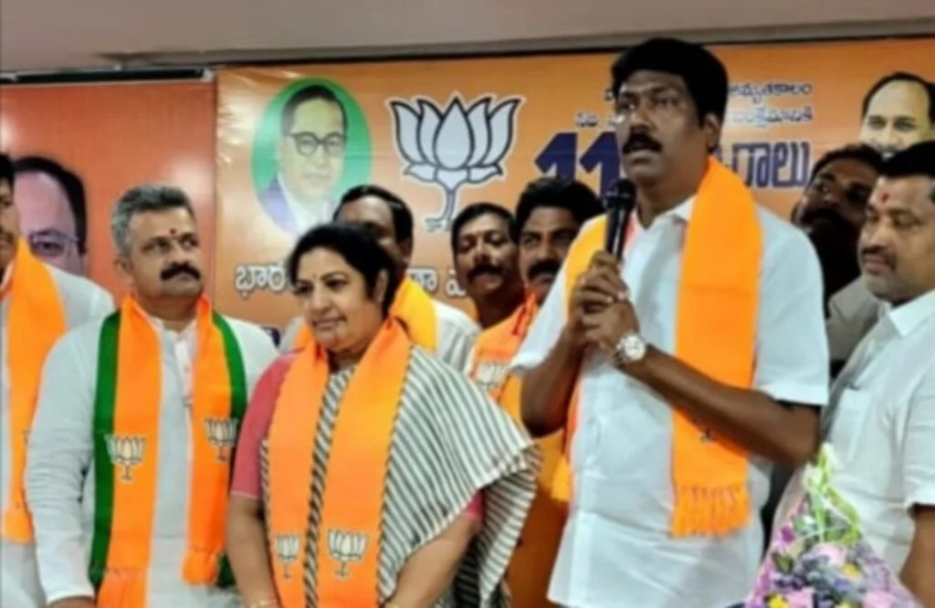 బిజెపిలోకి కోడుమూరు మాజీ ఎమ్మెల్యే మురళీకృష్ణ