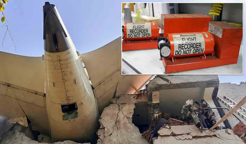 విమాన ప్రమాద ఘటనలో బ్లాక్‌ బాక్స్‌ లభ్యం