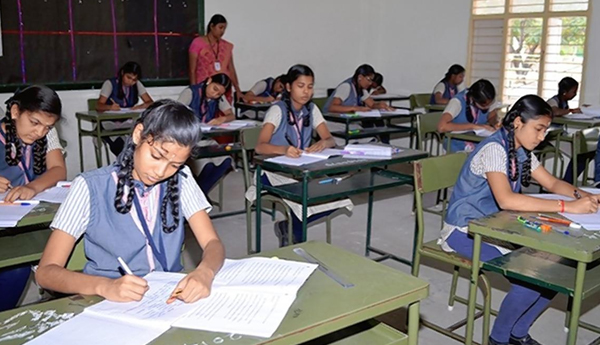 ఇక నుంచి రెండుసార్లు సీబీఎస్‌ఈ 10 పరీక్షలు