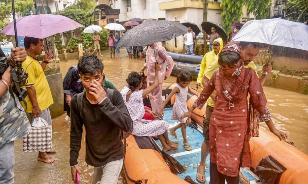 ఈశాన్య రాష్ట్రాల్లో వరద బీభత్సం… 30 మంది మృతి ఈశాన్య రాష్ట్రాల్లో వరద బీభత్సం… 30 మంది మృతి
