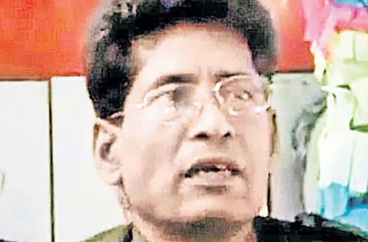 దండకారణ్యంలో పోలీసుల వలయంలో గణపతి, హిడ్మా?