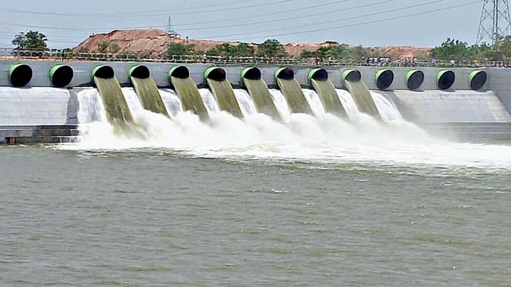 కాళేశ్వరం నగదు లావాదేవీలపై ఈడీ దృష్టి