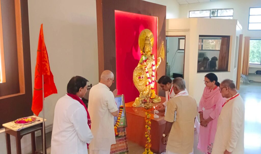 గో కృషి వాణిజ్య వ్యవస్థకై కిసాన్ సంఘ్ పిలుపు గో కృషి వాణిజ్య వ్యవస్థకై కిసాన్ సంఘ్ పిలుపు