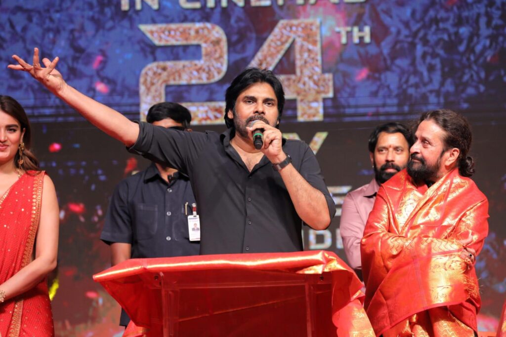 ధర్మం దారి తప్పిన ప్రతిసారి కాపాడే శక్తి పుడుతుంది ధర్మం దారి తప్పిన ప్రతిసారి కాపాడే శక్తి పుడుతుంది