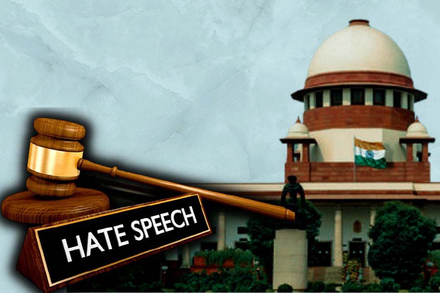 ద్వేషపూరిత ప్రసంగాలను నియంత్రించండి