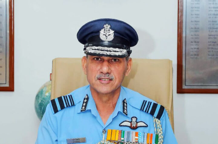50 ఆయుధాలకే తోకముడిచిన పాకిస్థాన్