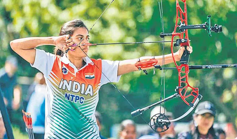 ఆర్చరీ యూత్ చాంపియన్షిప్స్లో తెలంగాణ అమ్మాయికి స్వర్ణం ఆర్చరీ యూత్ చాంపియన్షిప్స్లో తెలంగాణ అమ్మాయికి స్వర్ణం
