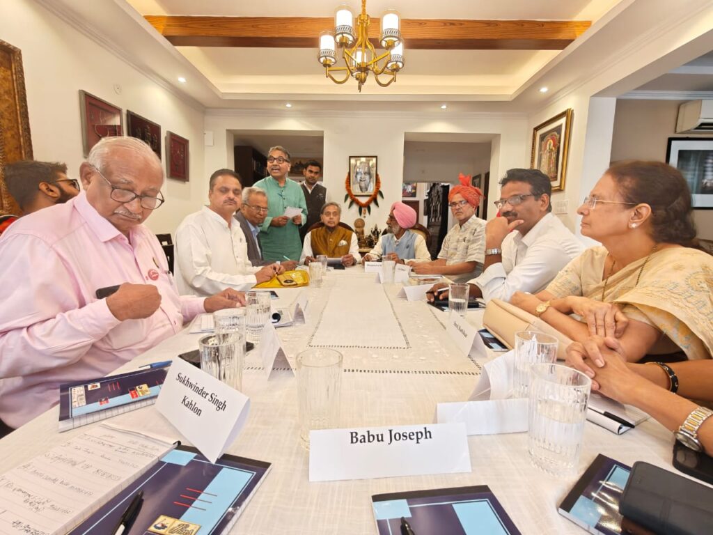 వ్యవసాయ సంస్కరణలకై రైతు నాయకుల పట్టు