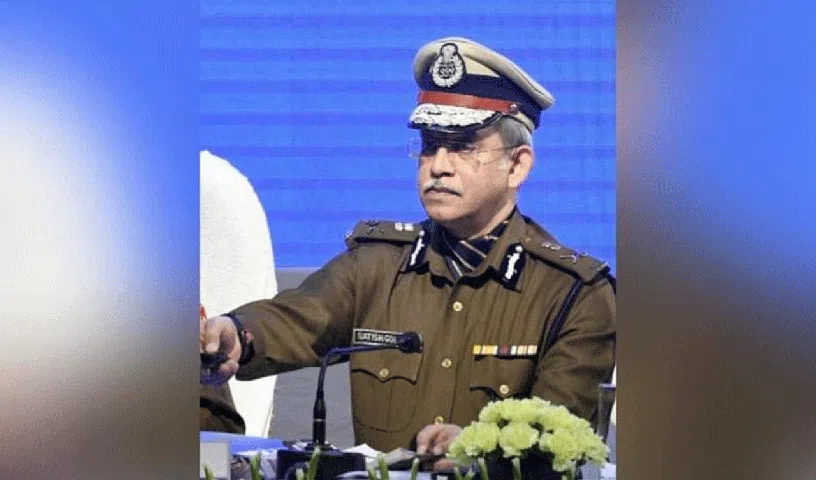ముఖ్యమంత్రిపై దాడి మర్నాడే ఢిల్లీకి కొత్త పోలీస్ బాస్! ముఖ్యమంత్రిపై దాడి మర్నాడే ఢిల్లీకి కొత్త పోలీస్ బాస్!