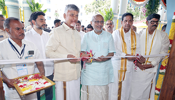 తిరుమలలో క్యూలైన్ల నిర్వహణకు కమాండ్‌ కంట్రోల్‌ సెంటర్‌