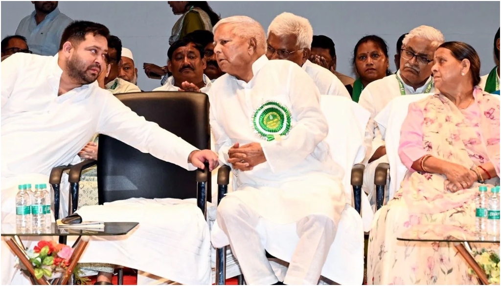 ఐఆర్‌సీటీసీ కుంభకోణంలో లాలూపై అక్టోబర్‌ 13న తీర్పు