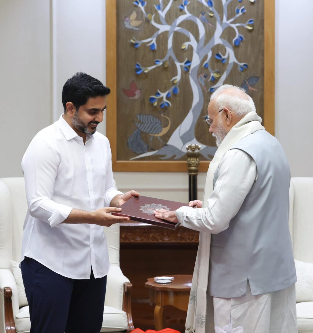 రాష్ట్రాంలో పెట్టుబడుల సాధనకు సహకారం అందించండి