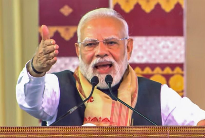 ఓట్ల కోసం చొరబాటుదారులను కాంగ్రెస్ మద్దతు ఇచ్చింది
