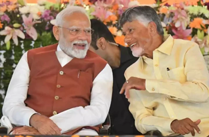 జీఎస్టీ సంస్కరణలకు ప్రధాని మోదీకి సీఎం చంద్రబాబు అభినందనలు