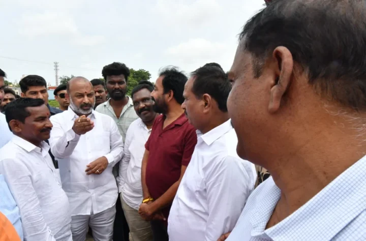 బీఆర్ఎస్‌కు ఇంకెన్నాళ్లు దోచిపెడ‌తారు?