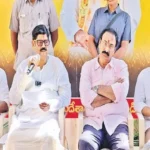 ఆలయాలు, టాయిలెట్లు ఒకటేనా షర్మిలా!