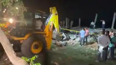 అయోధ్య సమీపంలో భారీ పేలుడు – ఐదుగురు మృతి