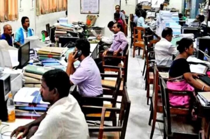 దసరా, దీపావళి కానుక- ఉద్యోగులకు డీఏ 3 శాతం పెంపు