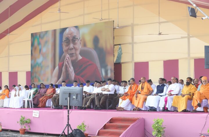 ఆర్ఎస్ఎస్ అంకితభావం, సేవకు అరుదైన ఉదాహరణ.. దలైలామా