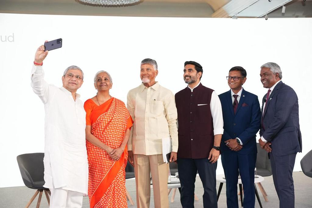 విశాఖలో రూ.88 వేల కోట్లతో దేశంలో తొలి గూగుల్ ఎఐ హబ్
