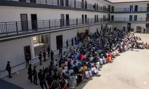 థాయిలాండ్ కు పరారైన 500 మంది భారతీయులు