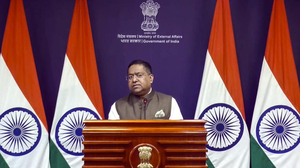 పీఓకేలో హక్కుల ఉల్లంఘనలకు పాక్ సమాధానం చెప్పాలి