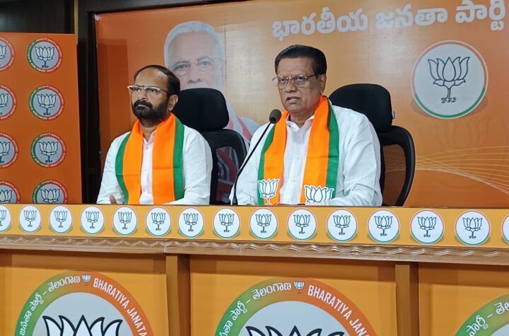నవీన్ యాదవ్ కాంగ్రెస్ అభ్యర్దియా? లేదా ఎంఐఎం అభ్యర్థిగా?