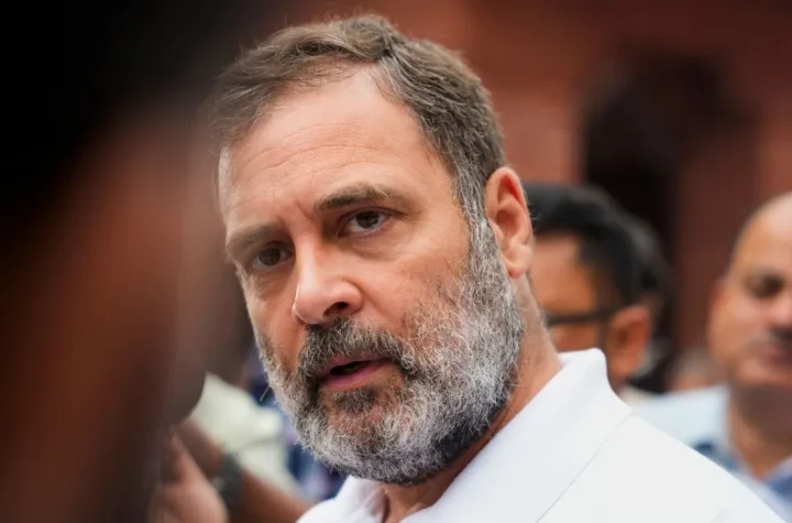 బీహార్ ఎన్నికల ప్రచారంలో కనిపించని రాహుల్ గాంధీ!