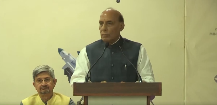 ఆయుధ కొనుగోళ్లలో స్వావలంబనకు పెద్దపీట