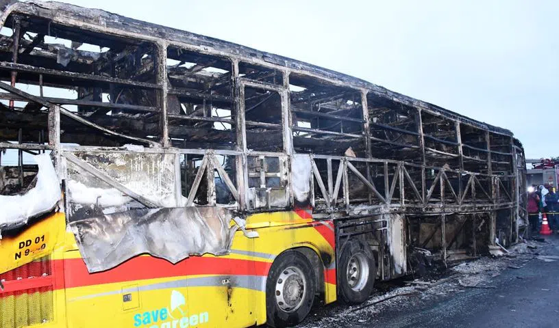 డిజైన్‌ లోపంతోనే స్లీపర్ బస్సుల్లో తరచూ అగ్ని ప్రమాదాలు!