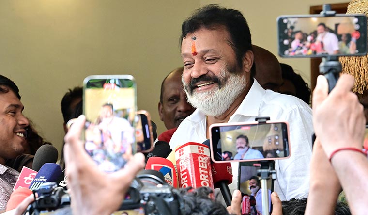 కేరళలో మంత్రిపదవిపై సురేష్ గోపి, బీజేపీల సంధిగ్ధత కేరళలో మంత్రిపదవిపై సురేష్ గోపి, బీజేపీల సంధిగ్ధత