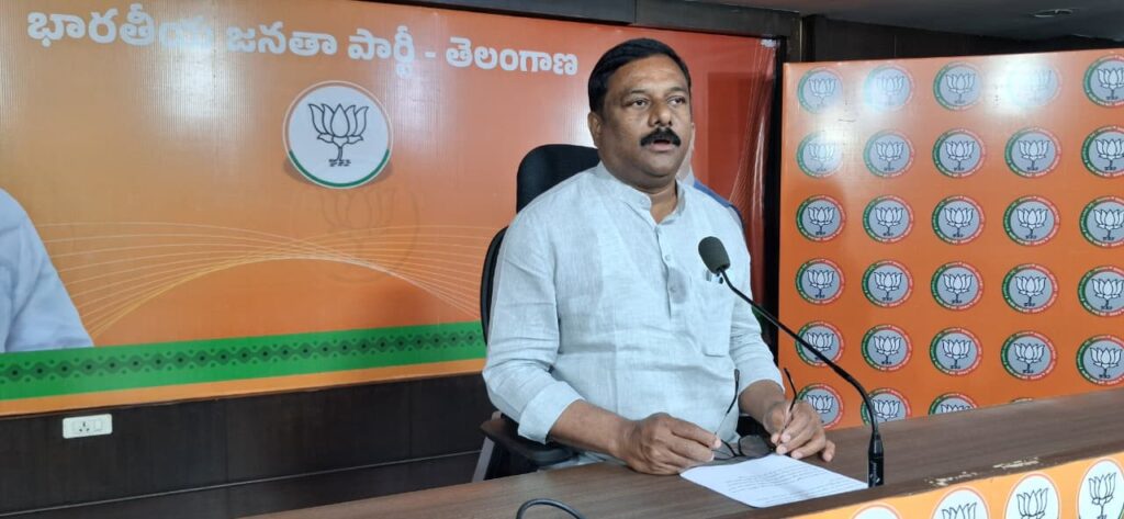 క్రికెట్‌లోనే కాదు రాజకీయాల్లోనూ ఫిక్సరే