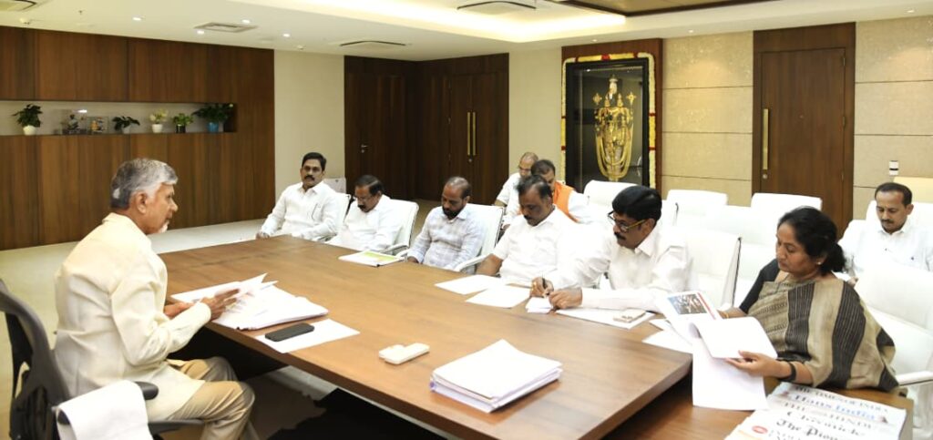 పుట్టపర్తికి రాష్ట్రపతి ముర్ము, ప్రధాని మోదీ రాకకు పటిష్ట ఏర్పాట్లు