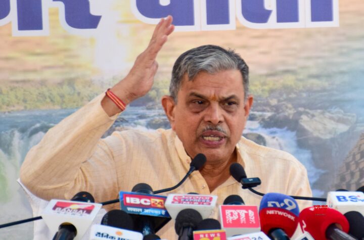 సమాజం ఆర్ఎస్ఎస్ ను ఆమోదించింది.. వ్యక్తులు నిషేధింపలేరు