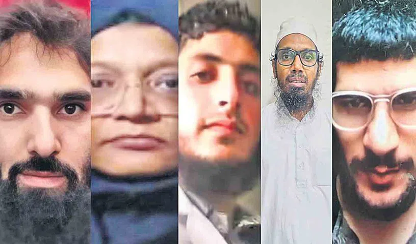 ఢిల్లీ పేలుడులో సూత్రధారులు ఐదుగురు వైద్యులు!