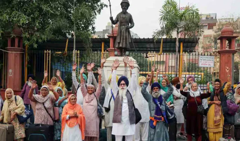 భారతీయ హిందువులను వెనక్కి పంపిన పాక్‌